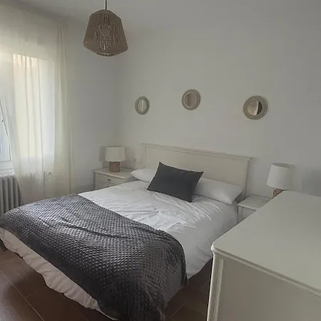 El Pisito De Cris Y Mia Apartmán