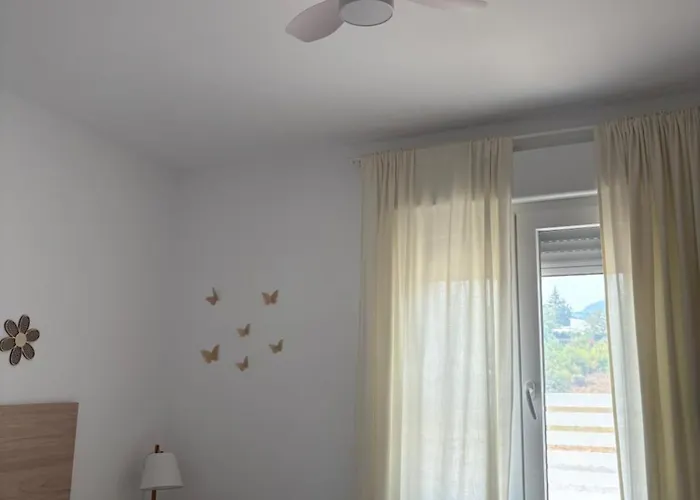 El Pisito De Cris Y Mia Ponferrada